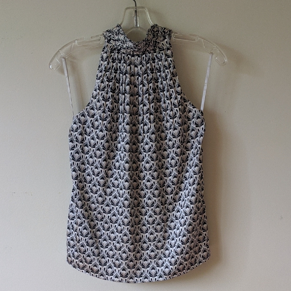 White House Black Market Smocked Sleeveless Blouse Black, White, Grey And Beige